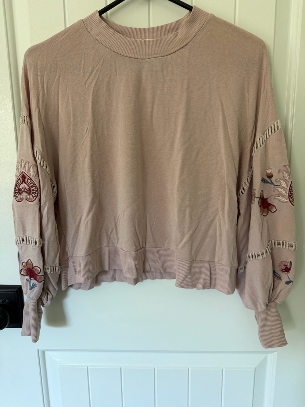 Harper Heritage Women's Embroidered Balloon-Sleeve Cropped Top - Dusty Rose